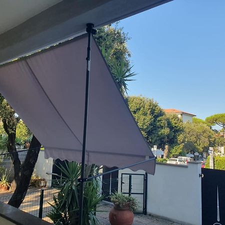 Lecci Al Mare Daire San Vincenzo Dış mekan fotoğraf